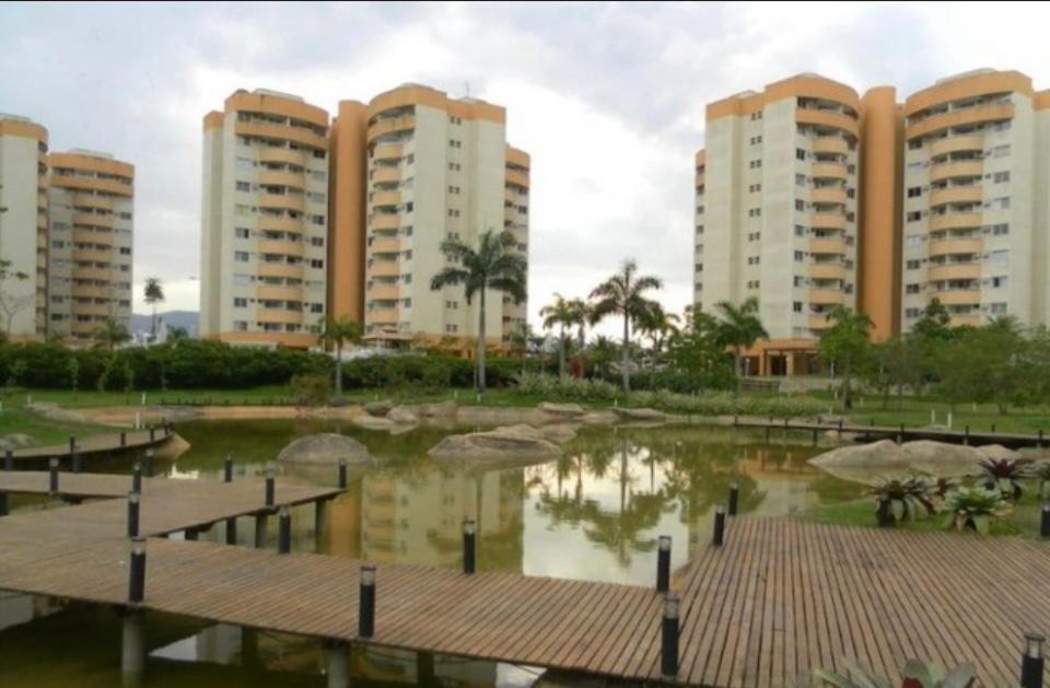 Mountain, Lake And Pool View Apartment Rio de Janeiro Rom bilde