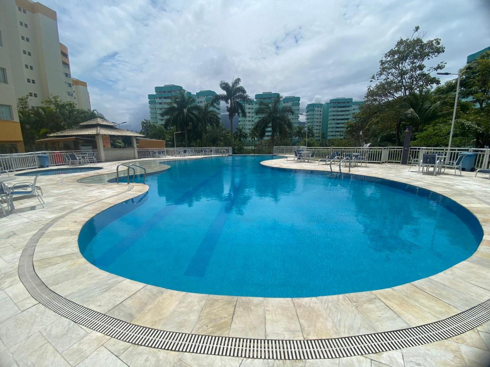 Mountain, Lake And Pool View Apartment Rio de Janeiro Rom bilde